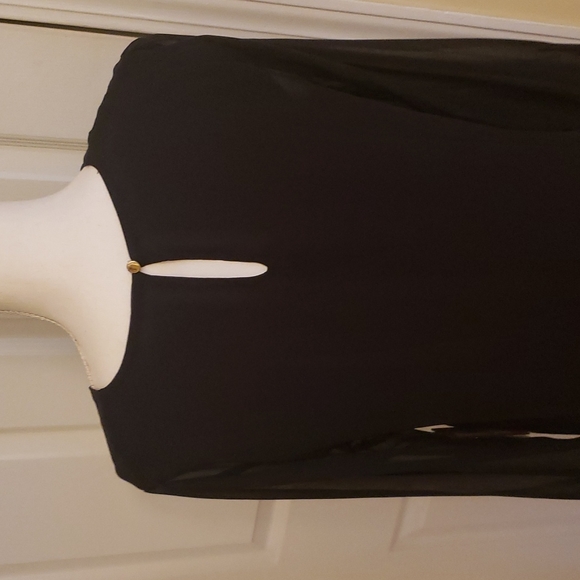 Vince Camuto Black V Neck top - Picture 5 of 9